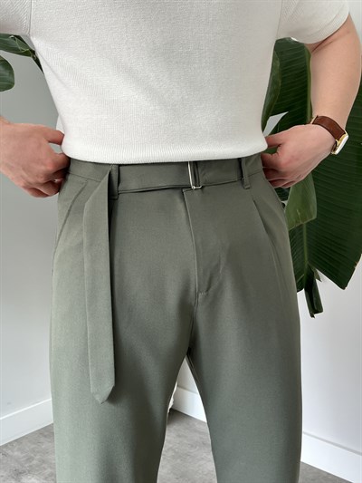 Çağla Kemer Detaylı Kumaş Baggy Pantolon