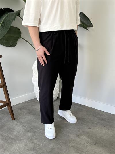 Elliot Siyah Bol Kalıp Gabardin Boyfriend Pantolon