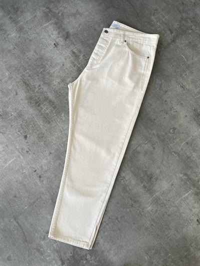 Krem Boyfriend Jean
