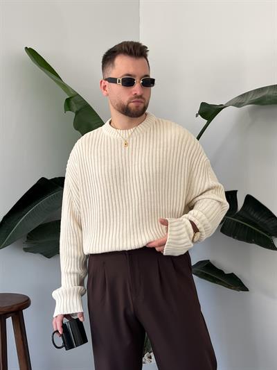 Krem Extra Dolgulu Oversize Örgü Kazak