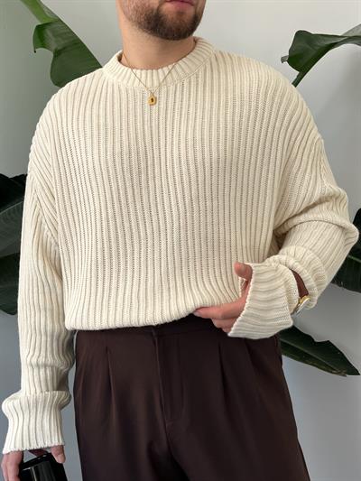 Krem Extra Dolgulu Oversize Örgü Kazak