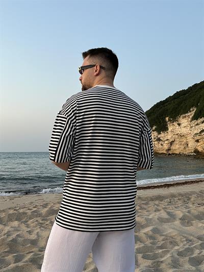 Lacivert Çizgili Nakış Detaylı Oversize T-shirt