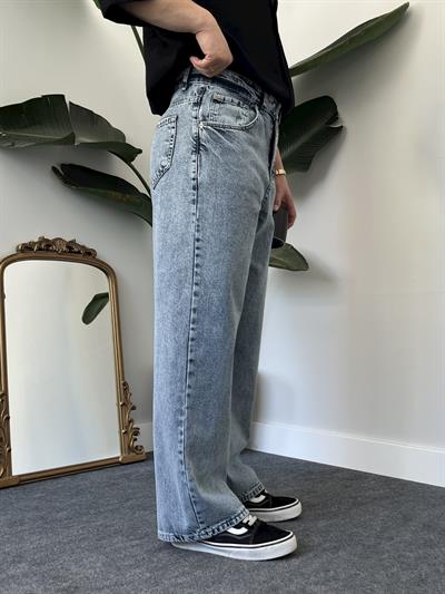 Light Blue Tint Acid-Wash Extra Baggy Jean