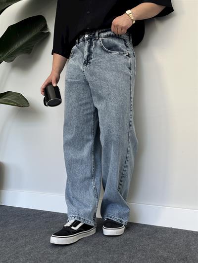 Light Blue Tint Acid-Wash Extra Baggy Jean