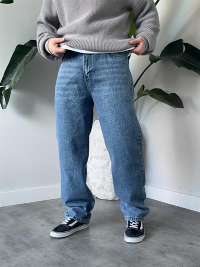 Mavi Yıkamalı Efekt Detaylı Baggy Jean