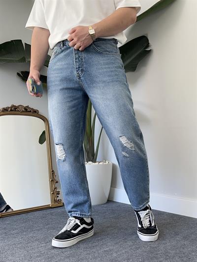 Minimal Yırtık Mavi Boyfriend Jean