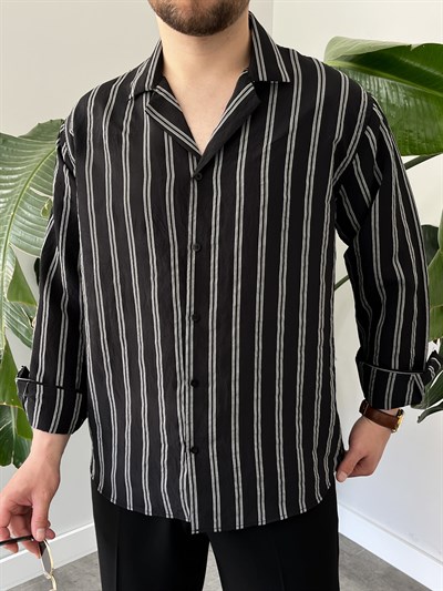 Siyah Apaj Yaka Çizgili Oversize Gömlek