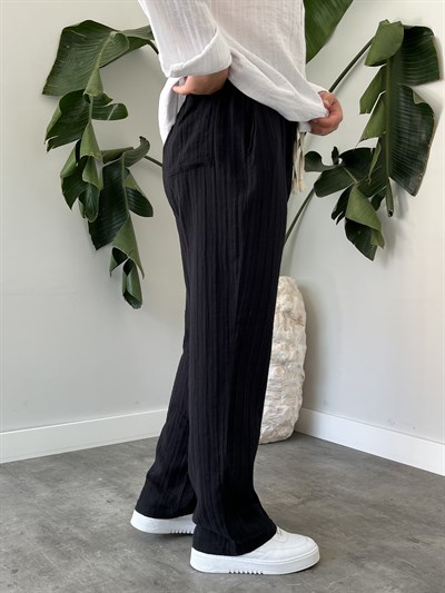 Siyah Armürlü Müslin Baggy Pantolon
