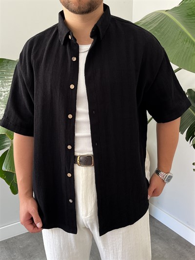 Siyah Dokulu Kısa Kollu Oversize Gömlek