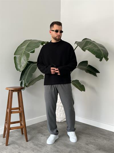 Siyah Dokulu Örme Triko Sweatshirt