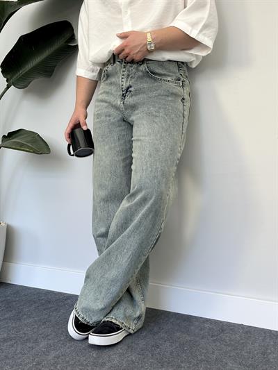 Vintage Blue Tint Acid-Wash Extra Baggy Jean