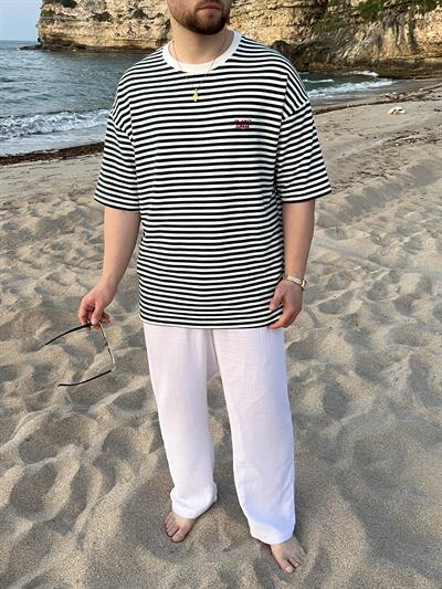 Zümrüt Çizgili Nakış Detaylı Oversize T-shirt