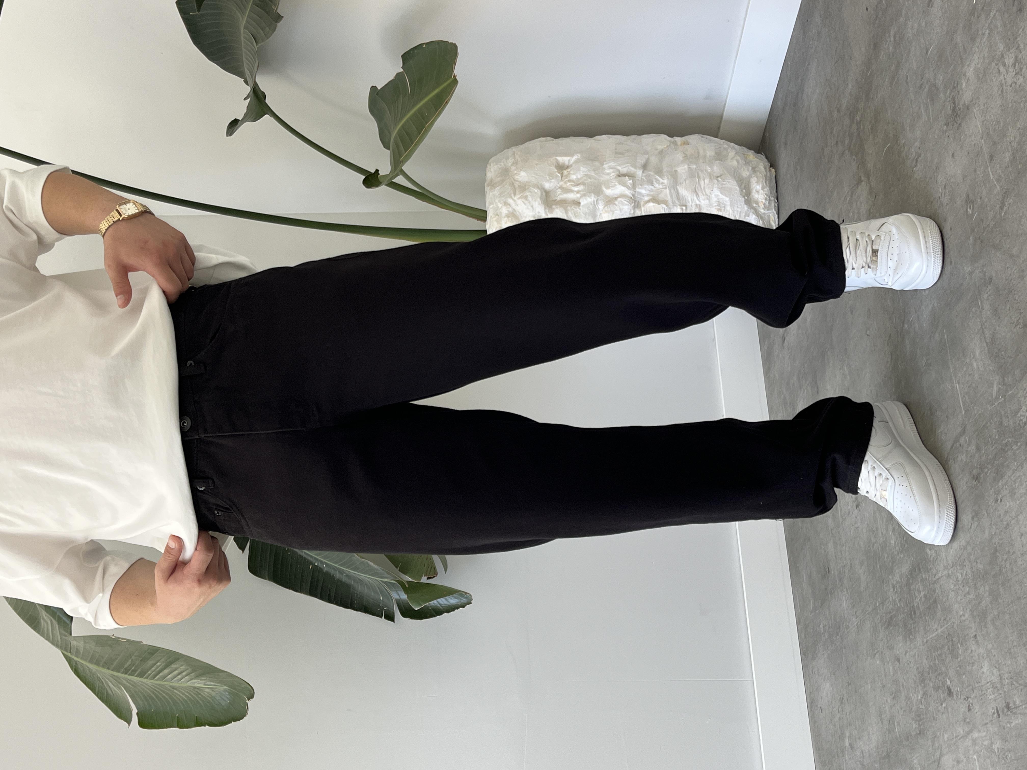 Carbon Black Baggy Jean