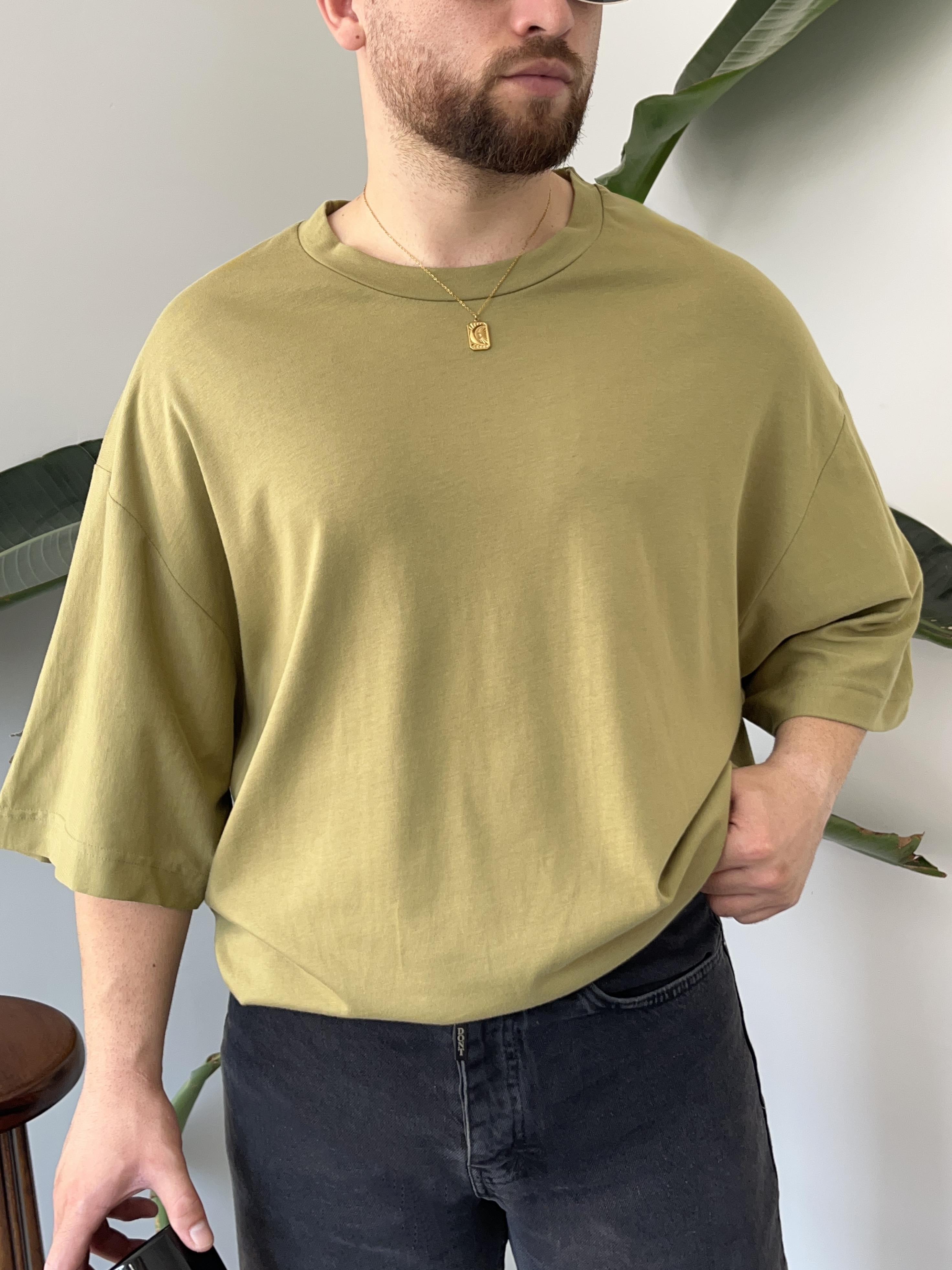 Haki Oversize Basic T-shirt