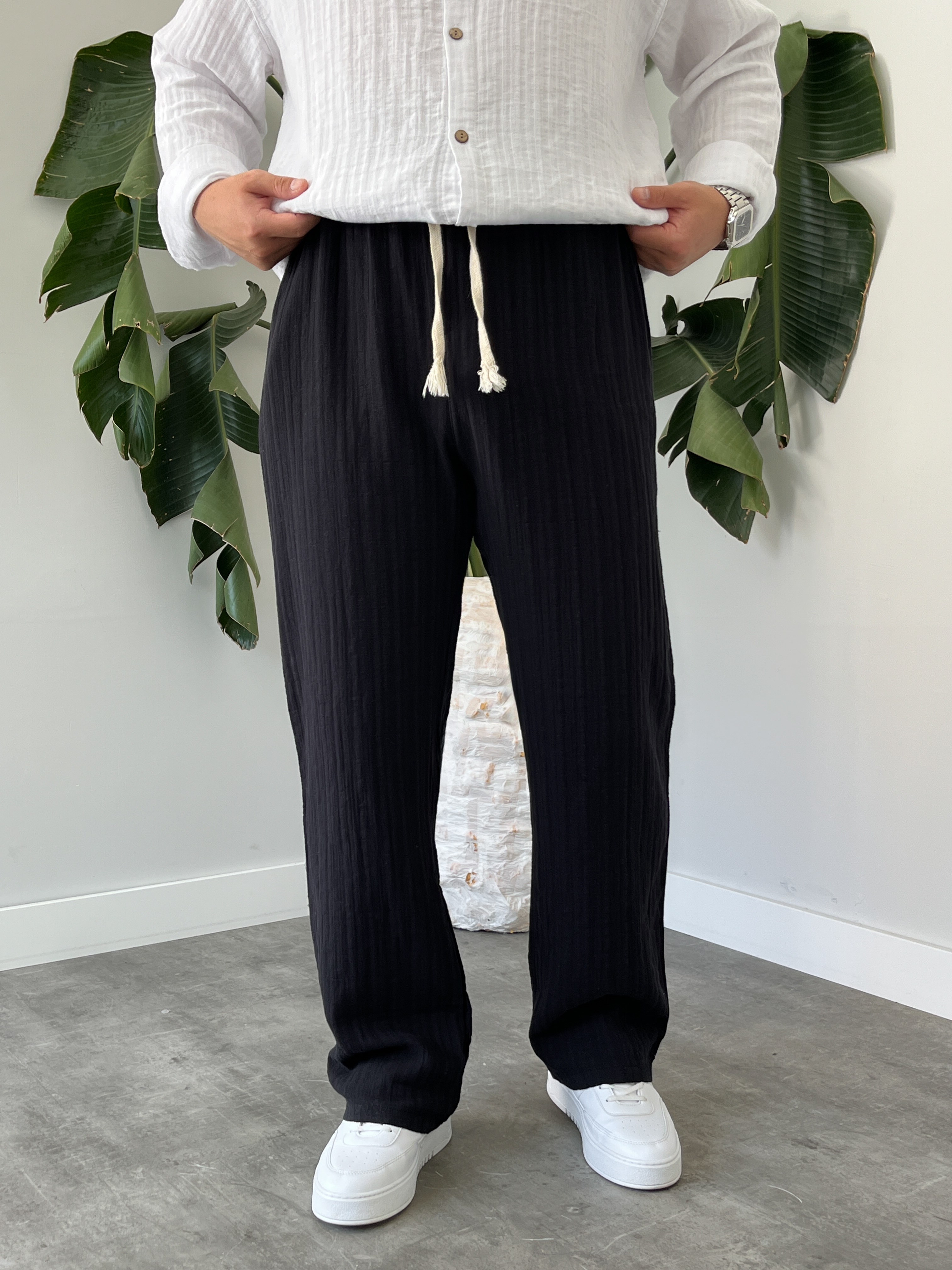 Siyah Armürlü Müslin Baggy Pantolon
