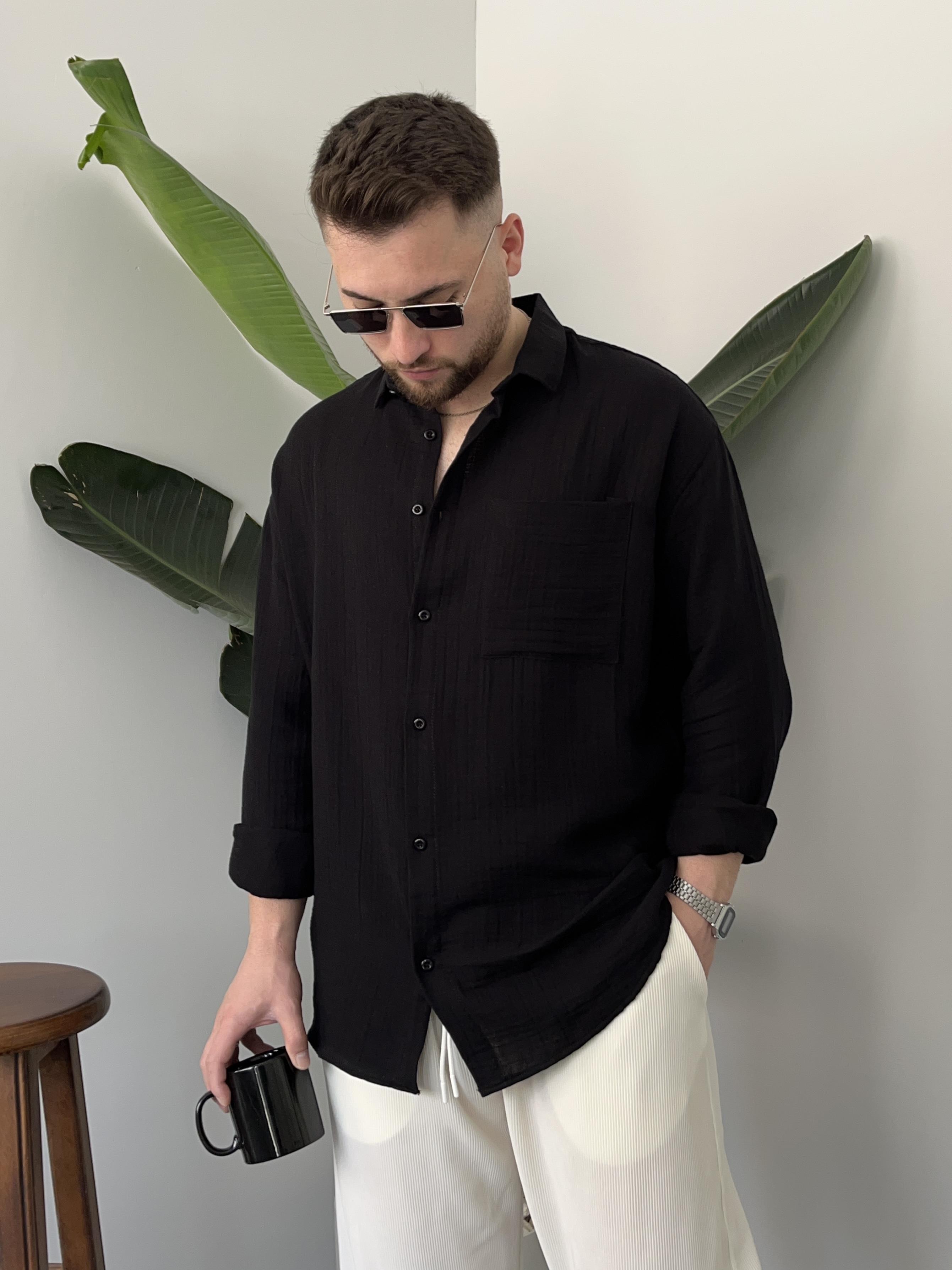 Siyah Dokulu Gömlek