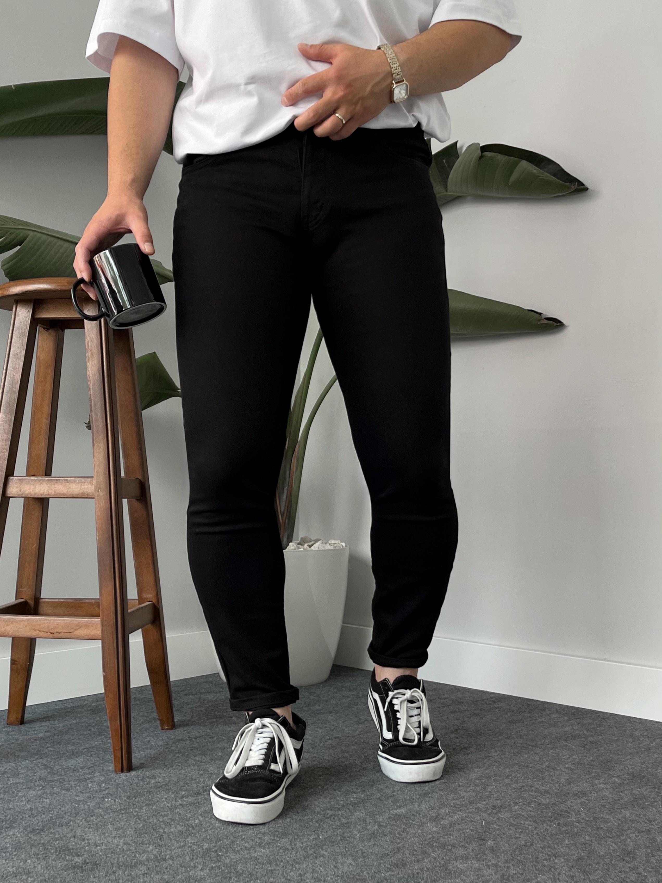 Siyah Likralı Slim Fit Pantolon