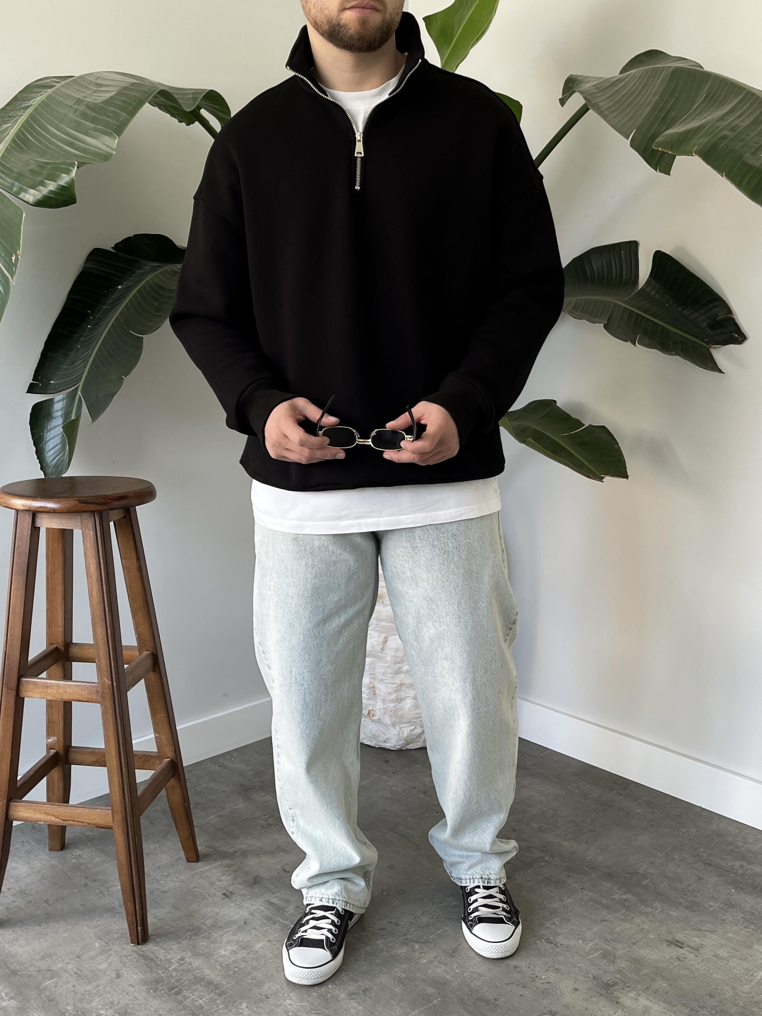 Siyah Yarım Fermuar Üç İplik Şardonlu Sweatshirt