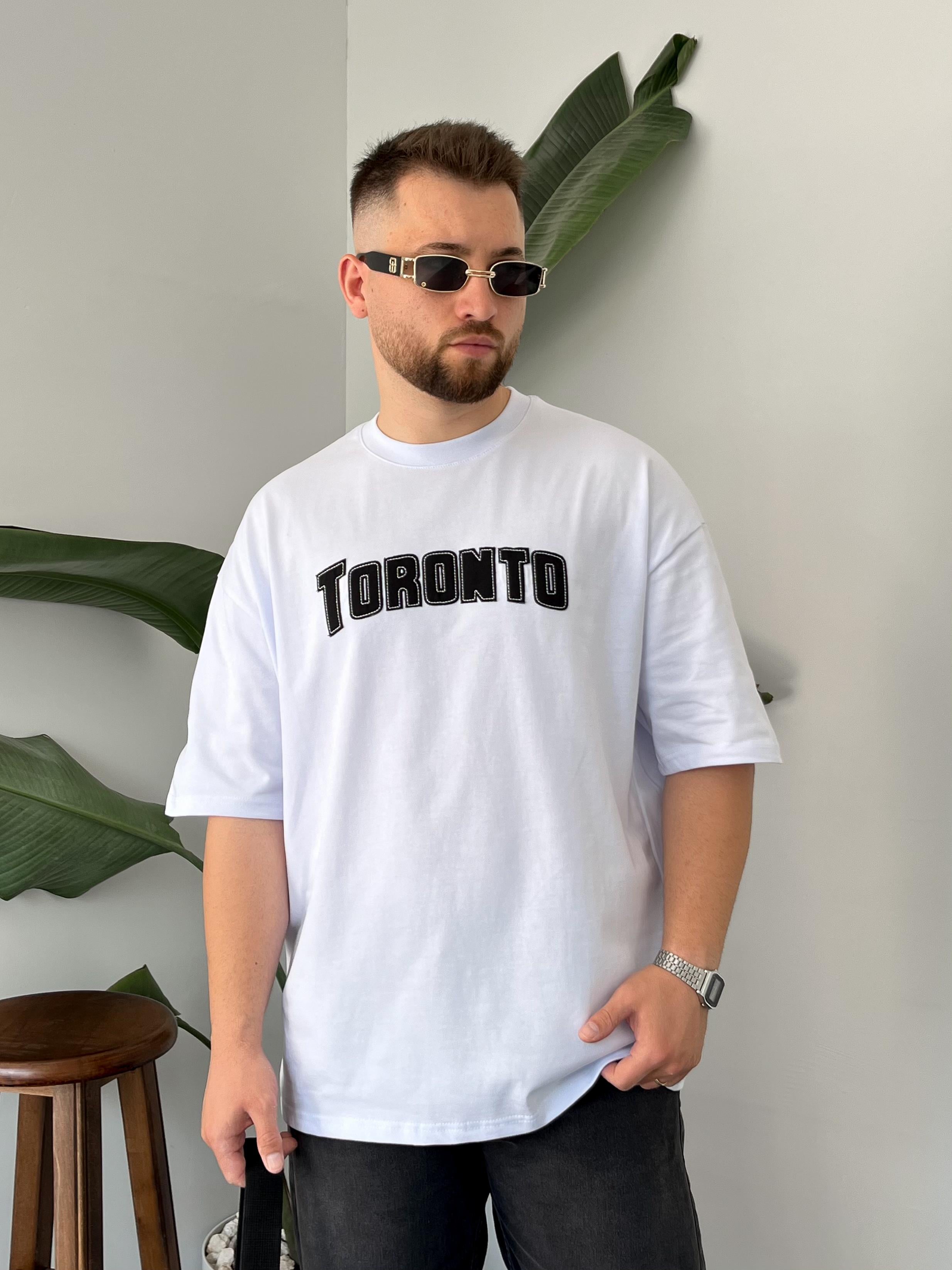 Toronto Nakışlı Beyaz Oversize T-shirt