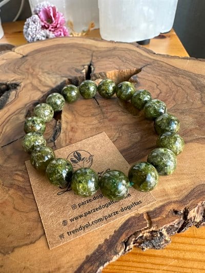 Peridot ( Zeberced ) Doğaltaş Bileklik 11 mm