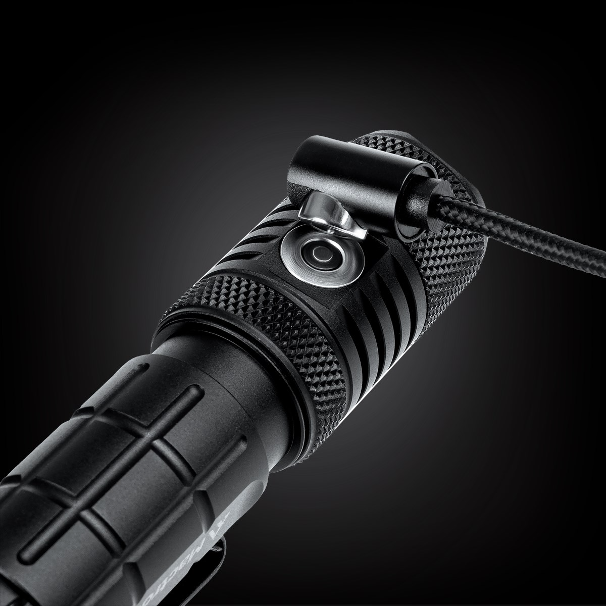 MACTRONIC T-FORCE XP Taktik Fener 2030 Lümen