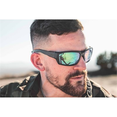 WILEY X ALPINE Captivate Polarized Güneş Gözlüğü (Koyu Gri)