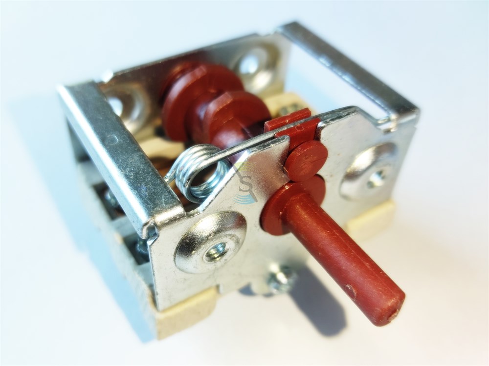 3+2 Porcelain Rotary Switch – Step Selector Switch 230V Metal Housing