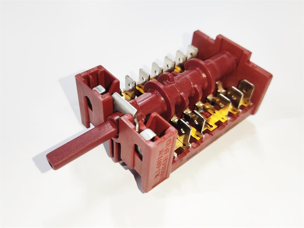 GOTTAK 6+7 Rotary Selector Switch 4 Position 850622 Model 230V