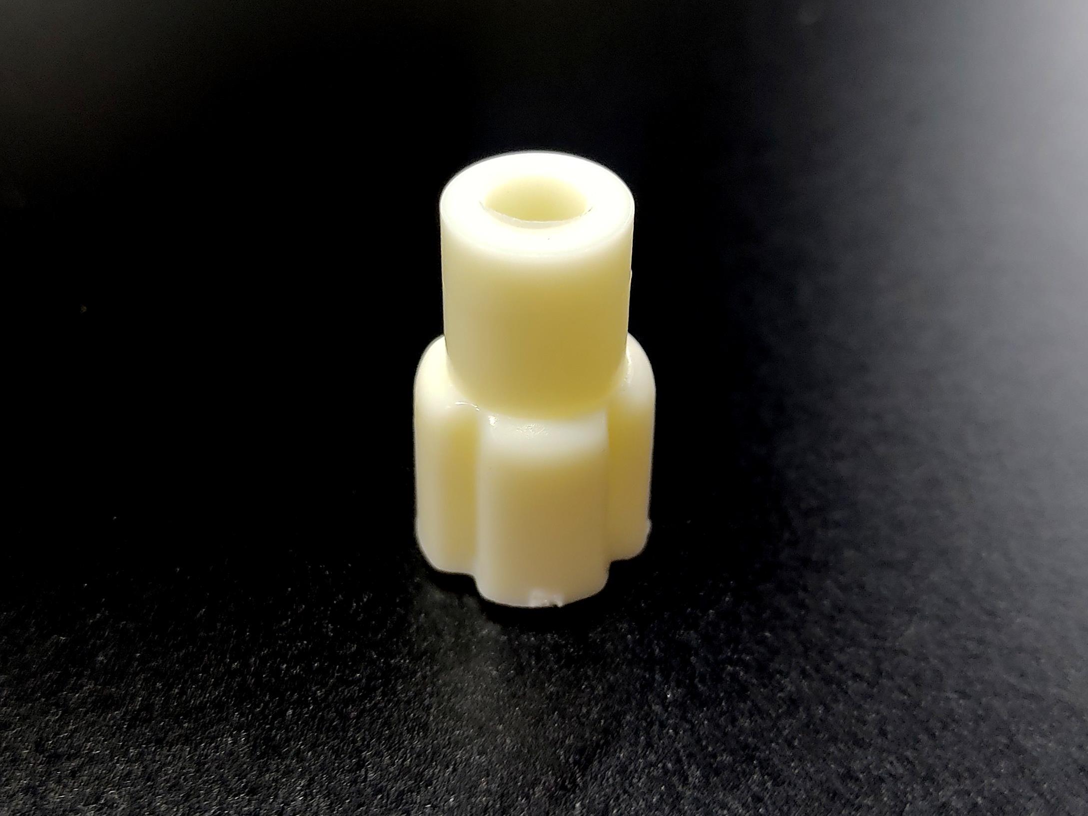 Small Clover Type Blender Coupling Blade Gear – Compatible with Arçelik, Fakir & Tefal Blenders