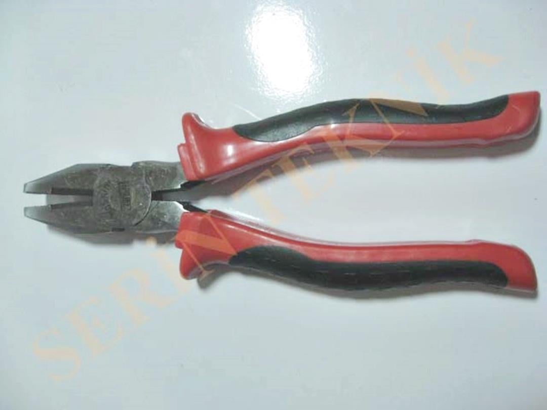 Bossini marka Pense siyah saplı