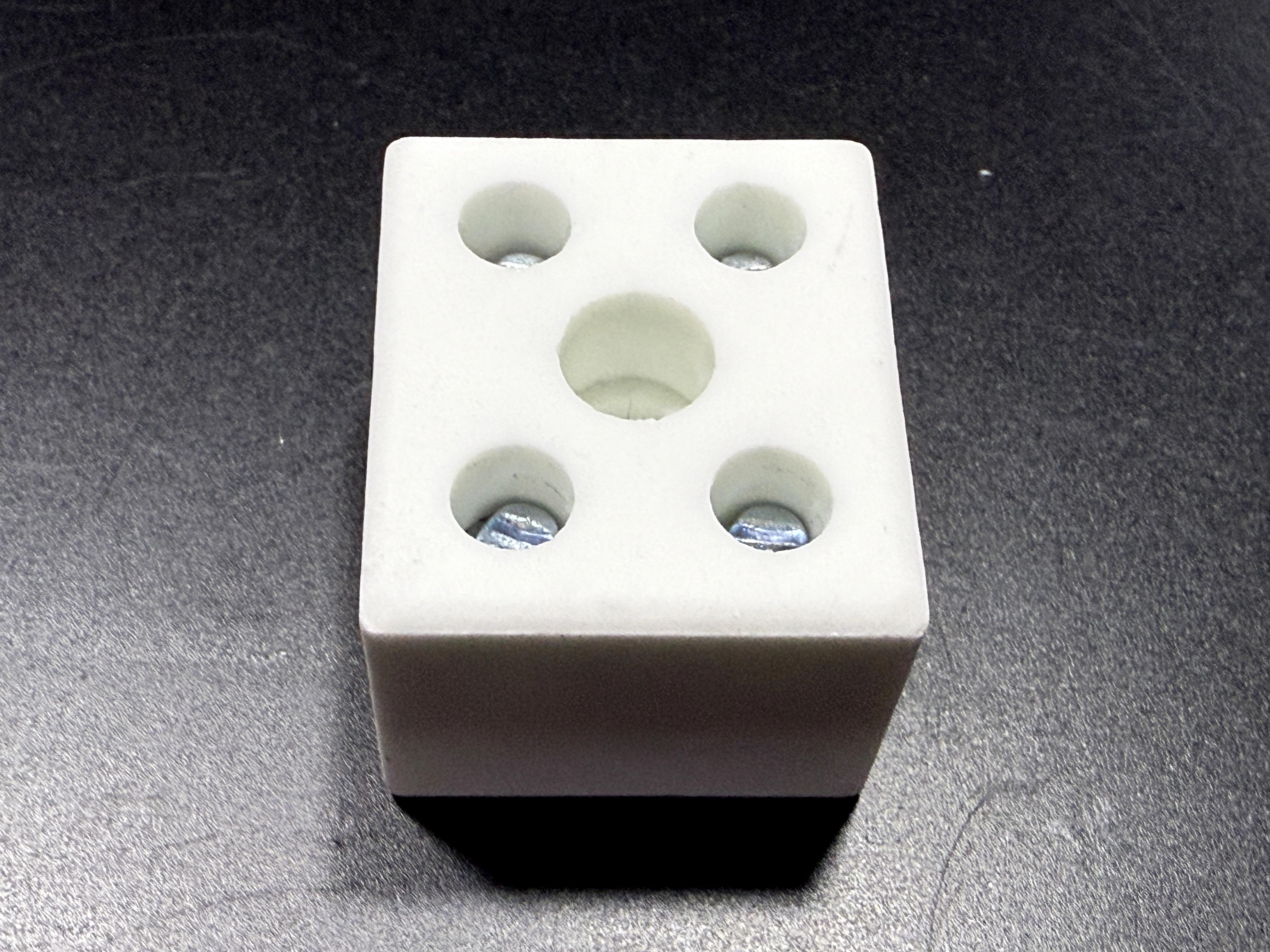 05.TerminalsCPO-30A-2P High-Temperature Resistant Porcelain Terminal Block 450VCPO-30A-2P High-Temperature Resistant Porcelain Terminal Block 450V