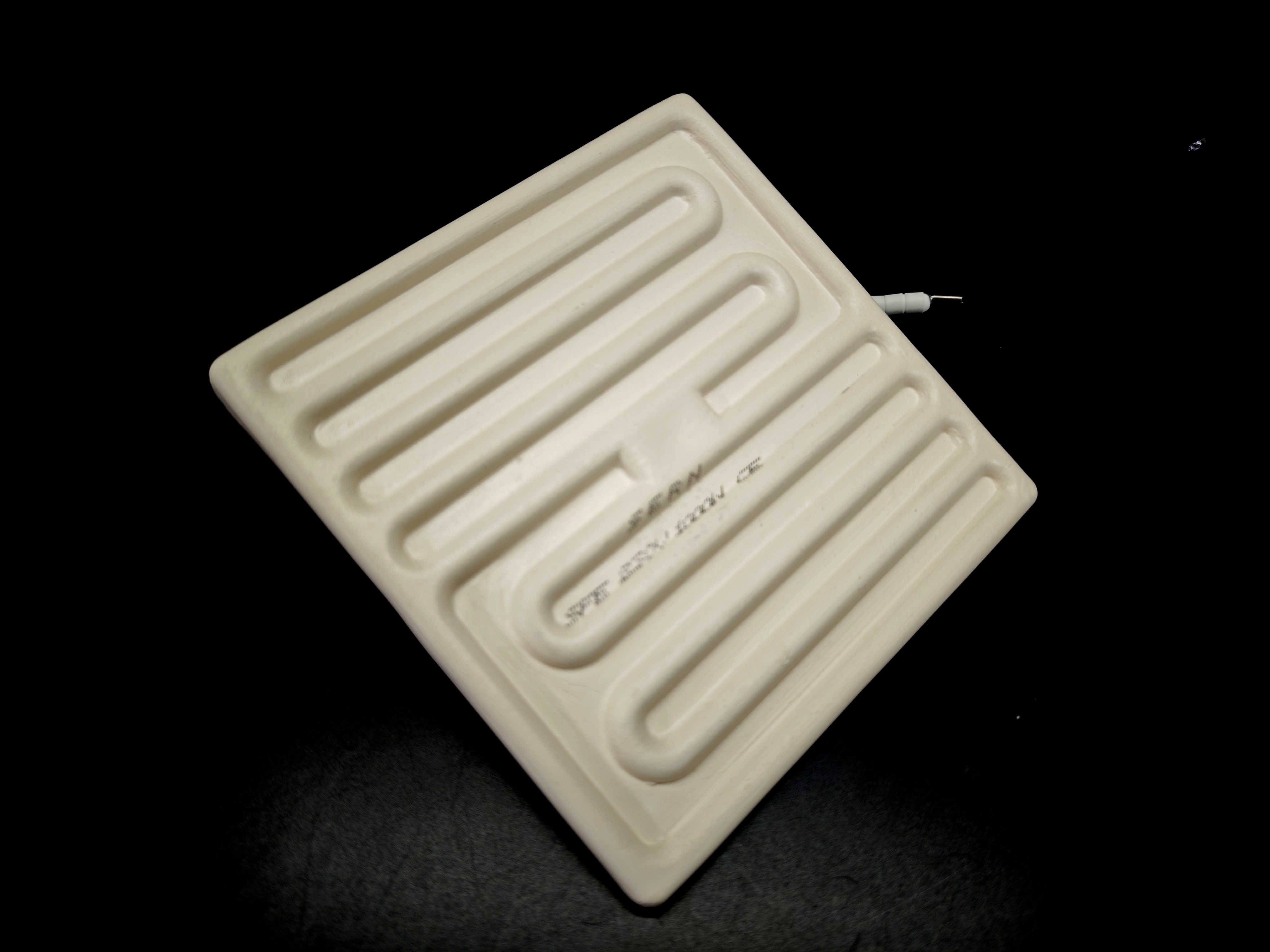 01.Plain (White) Ceramics ResistancesInfrared Ceramic Heater Element Flat 122x122mm 1000W 230V White – SFE ModelInfrared Ceramic Heater Element Flat 122x122mm 1000W 230V White – SFE Model