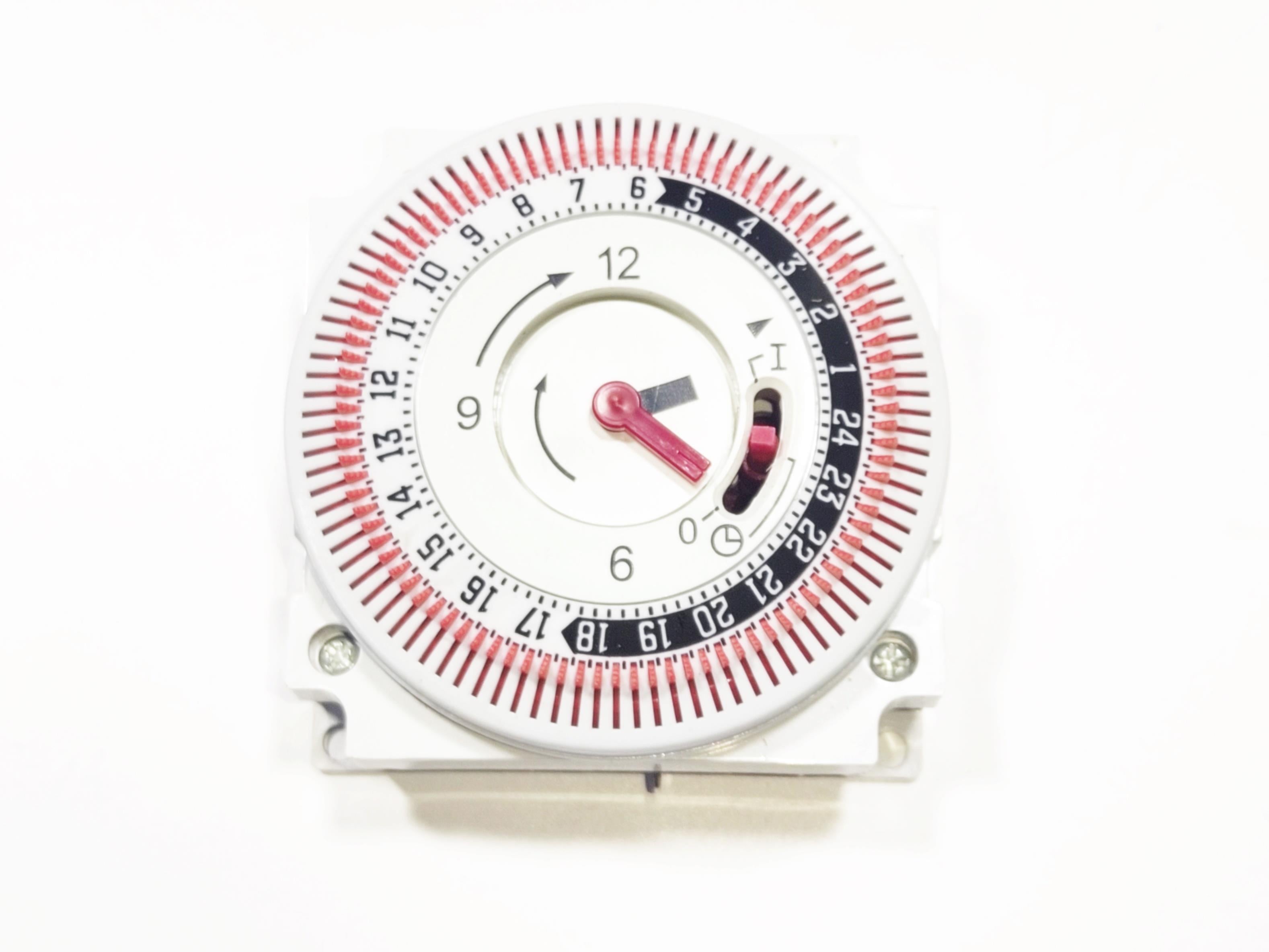 TJ01 Mechanical Timer – 24-Hour 15-Minute Interval – Model 1 – For Egg Incubators, Poultry Hatchers, and Automation Systems