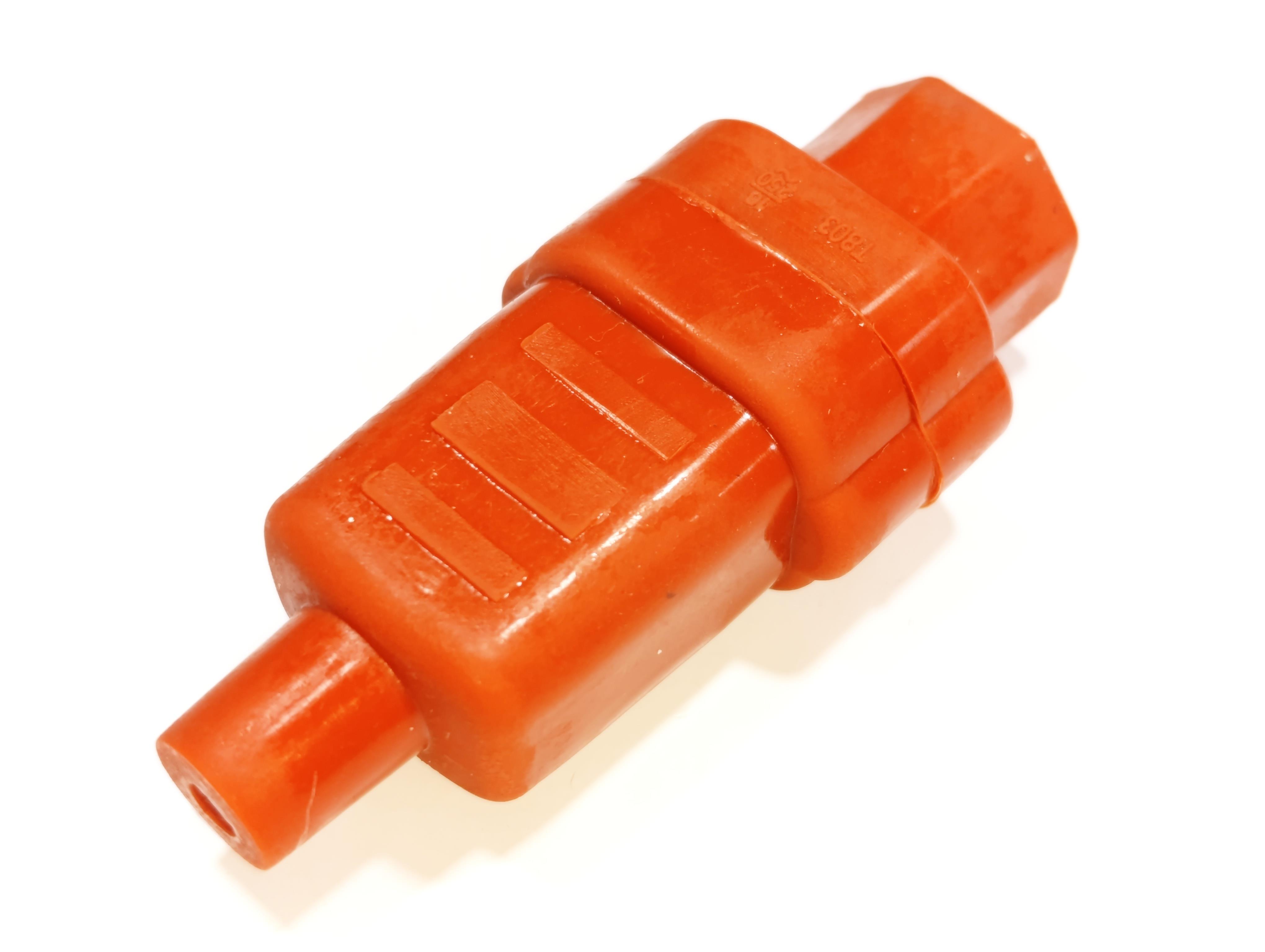 09.Industrial Plugs and SocketsTYP-DÜ-3-SI Industrial Flat Model Silicone 300°C 16A 250V 3-Pin Male PlugTYP-DÜ-3-SI Industrial Flat Model Silicone 300°C 16A 250V 3-Pin Male Plug