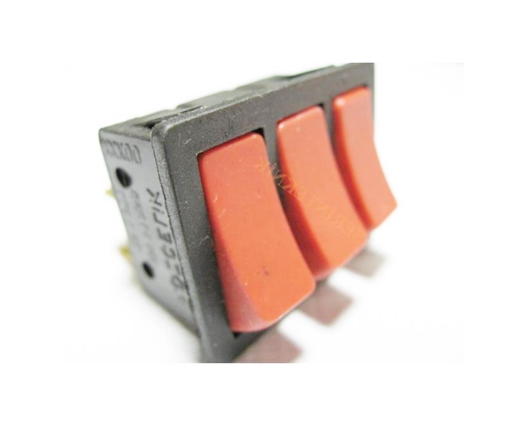 Triple Non-Illuminated On/Off Switch Power Strip with Socket, Red, 230V 16A, 4-Socket Extension