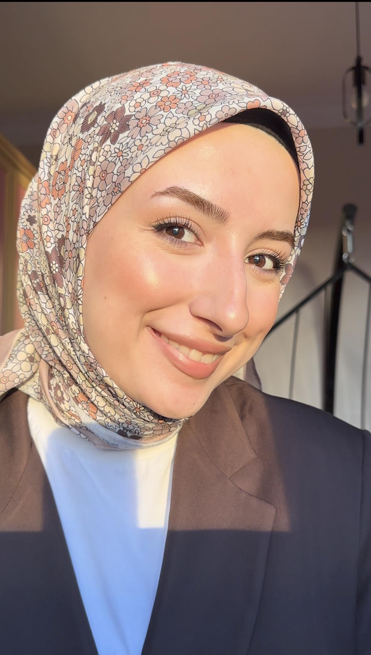 Kahverengi Minial Desen Eşarp