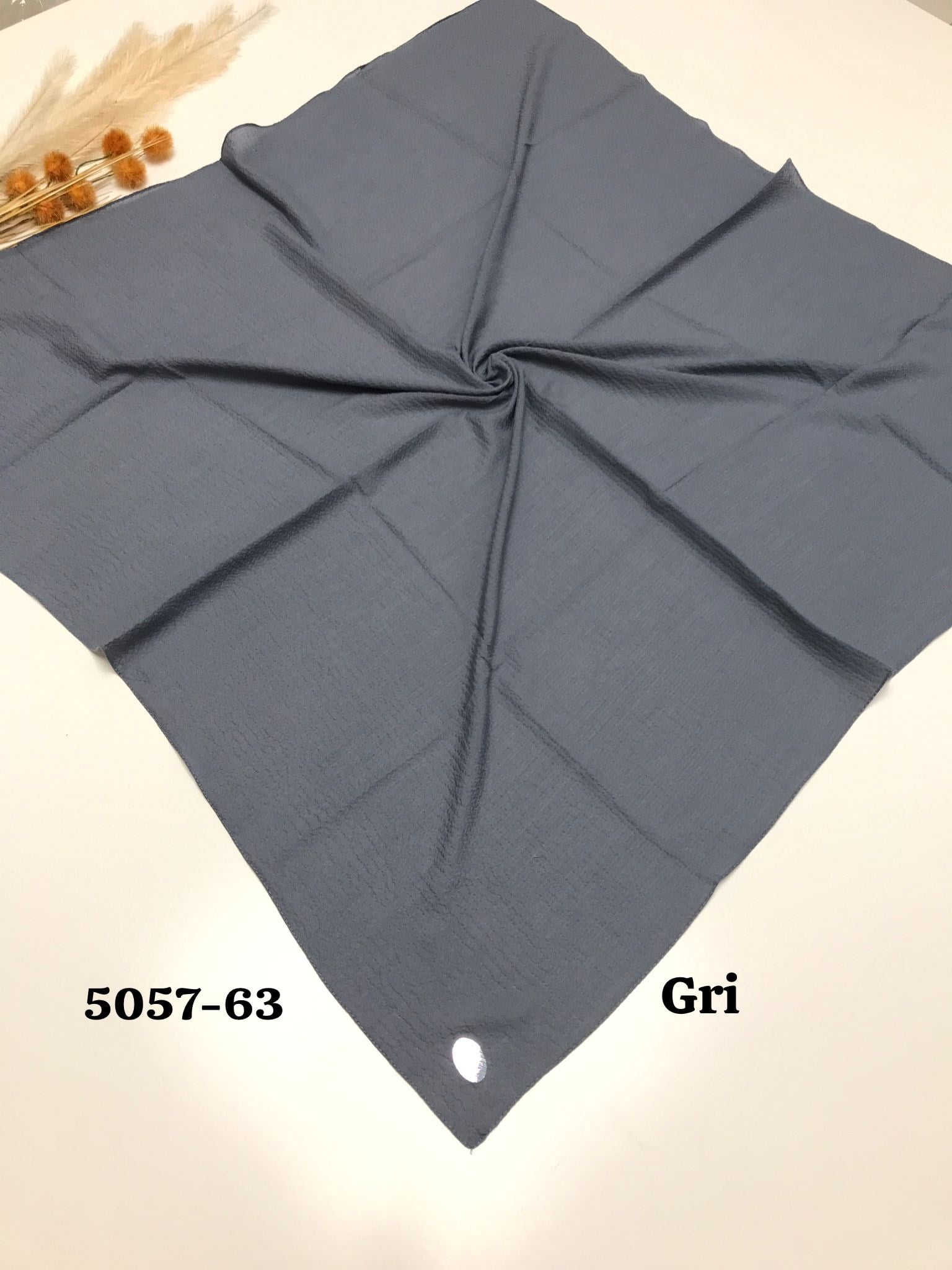 5057 Eyfel Mio Caz Eşarp