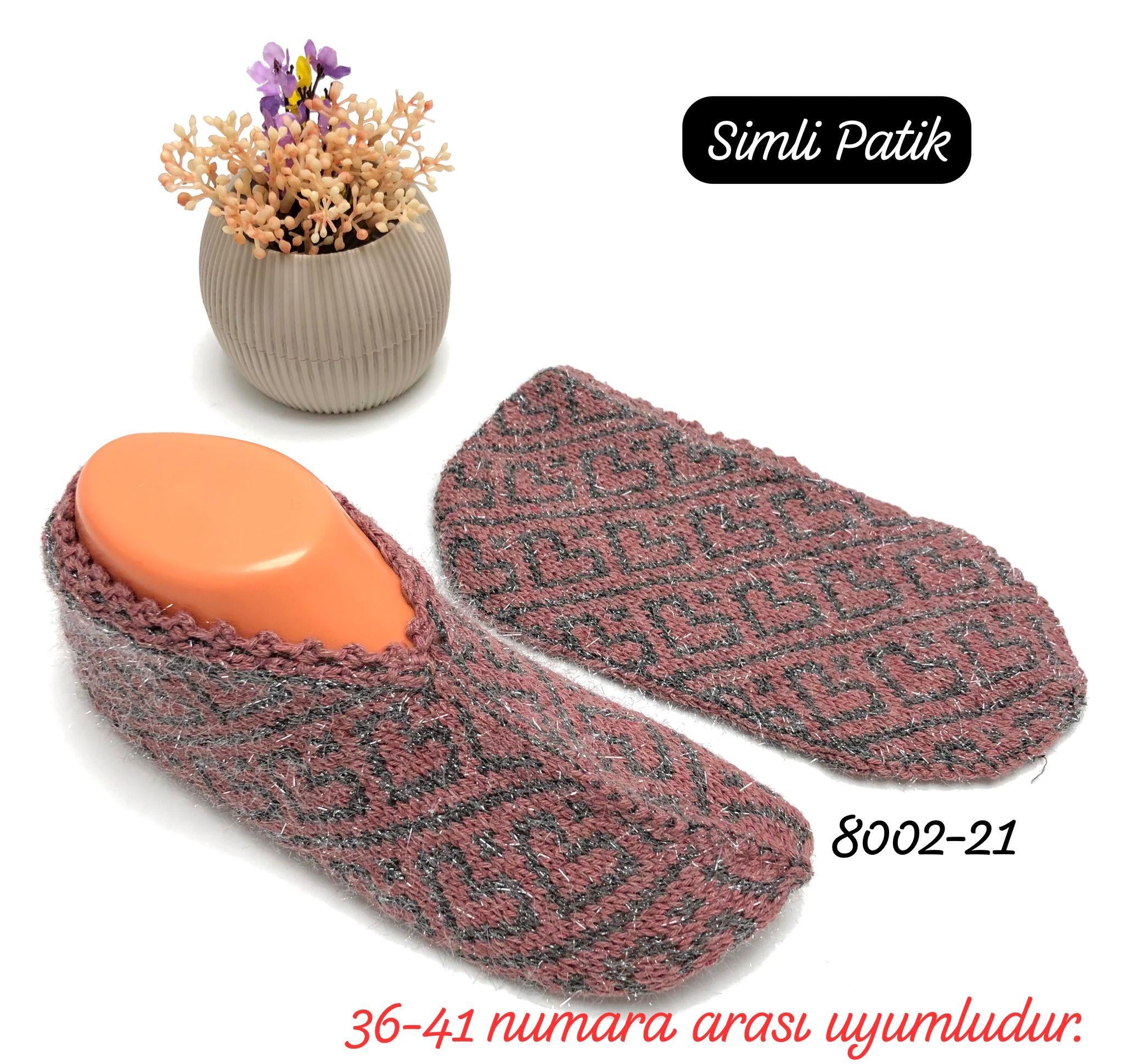 8002 Desenli Simli Patik