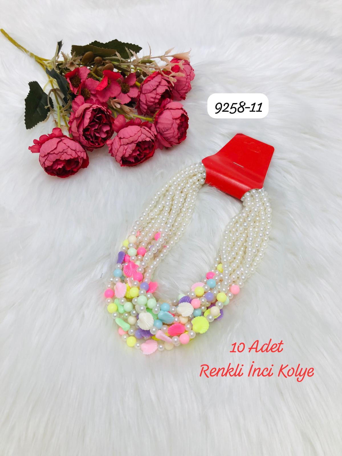 9258 Renkli İnci Kolye