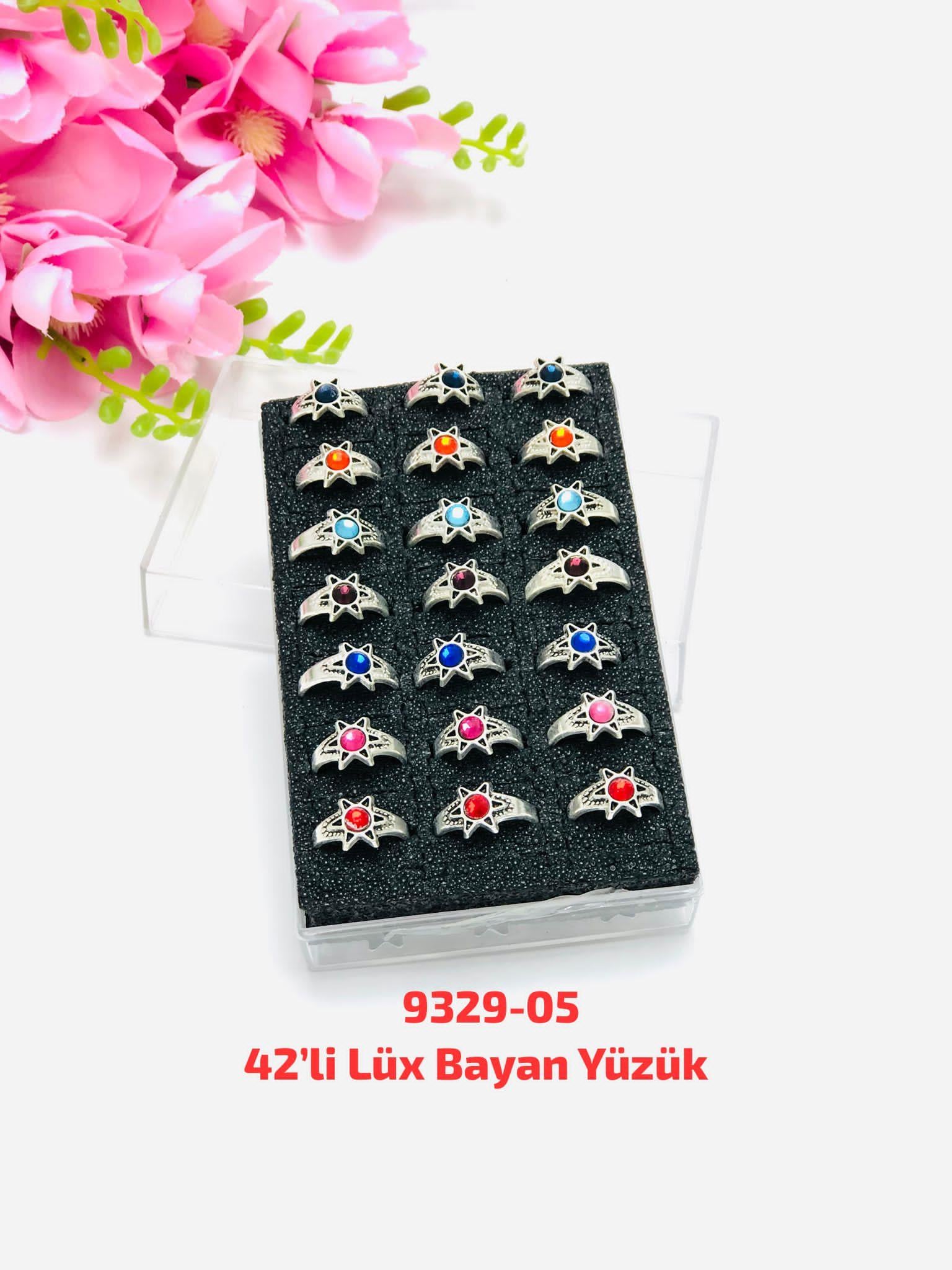 9329 Lüks Bayan Yüzük 42'li
