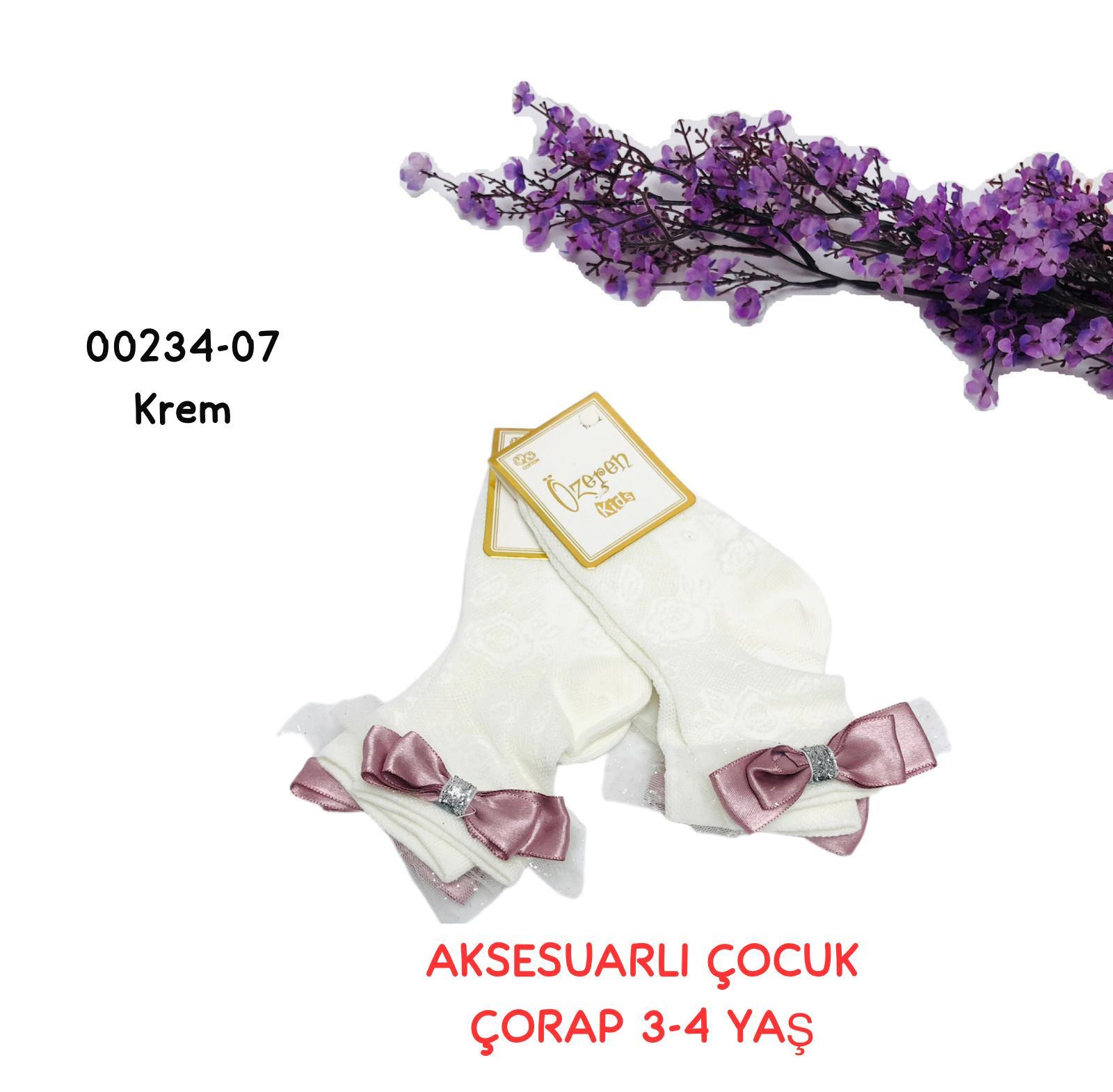 Aksesuarlı Çocuk Çorap