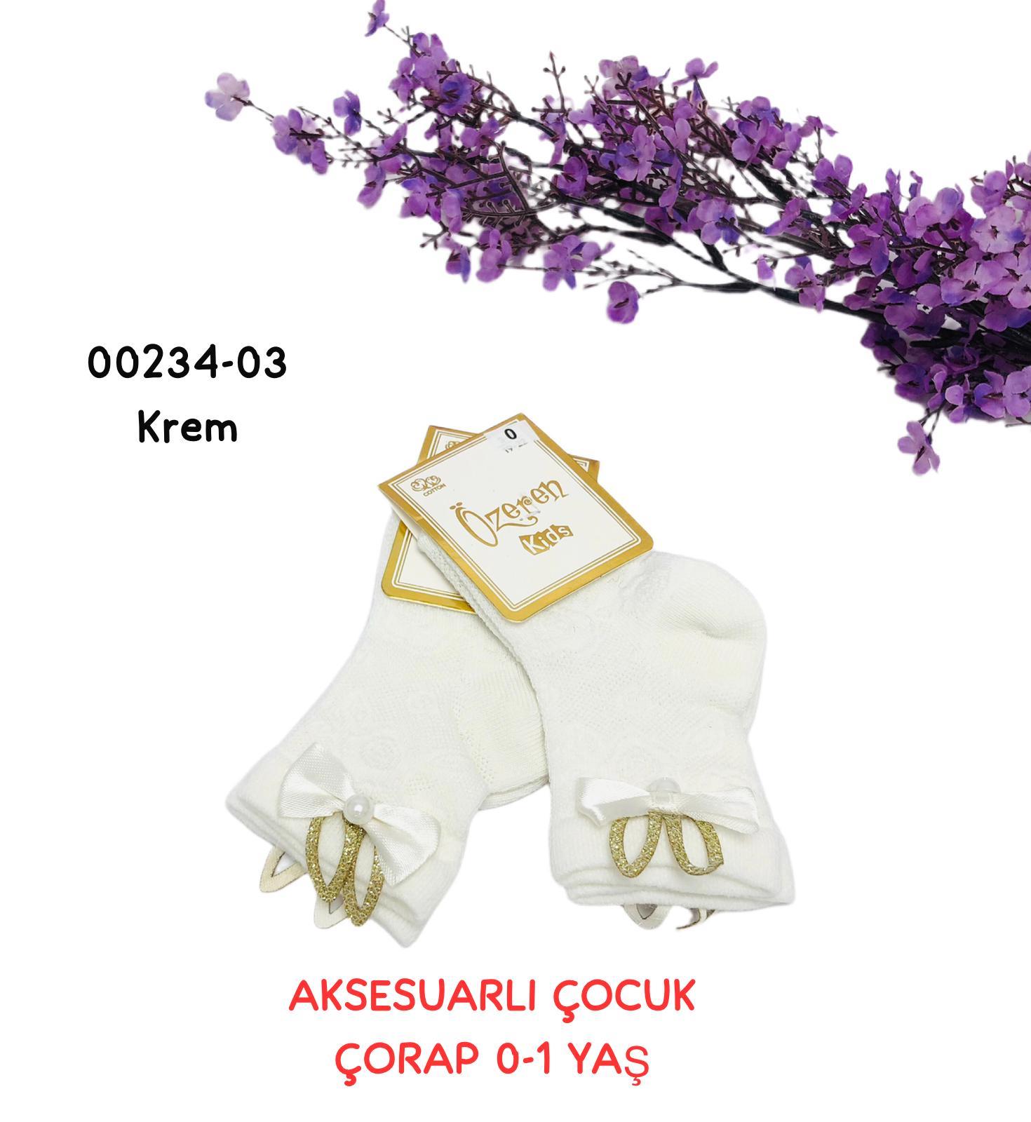 Aksesuarlı Çocuk Çorap