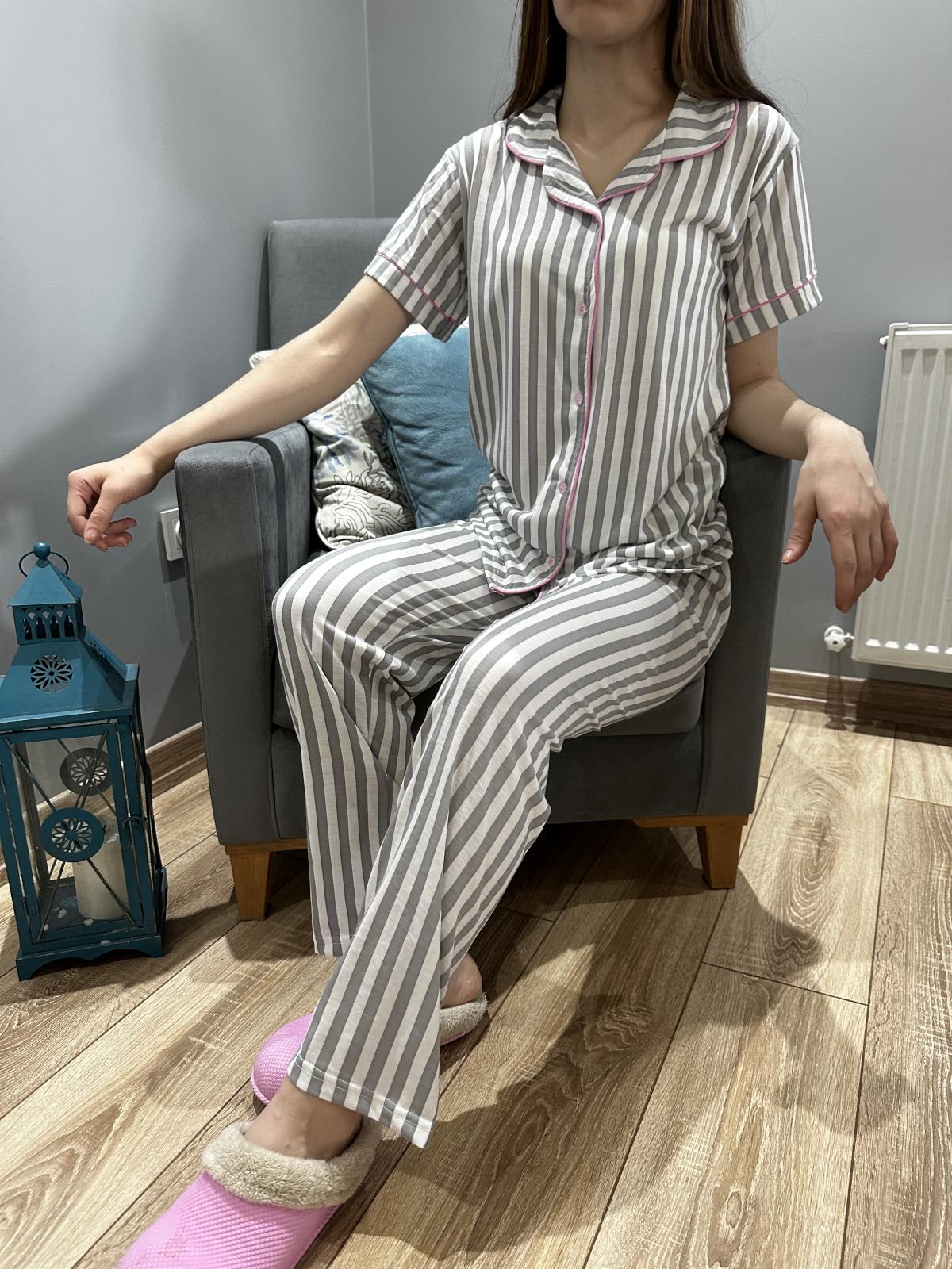 Çizgili Kısa Kol Pijama Takım Gri-Beyaz