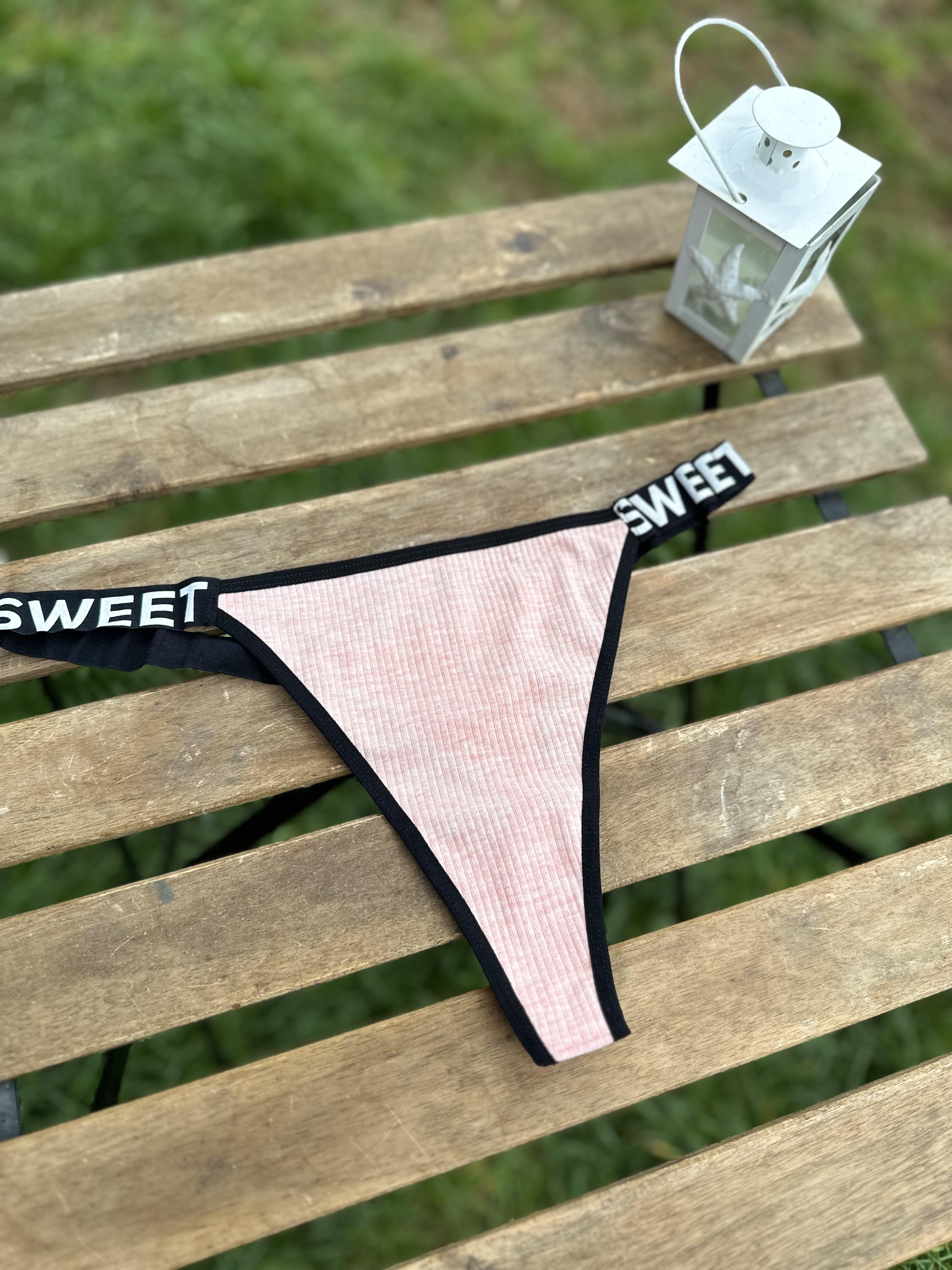 Sweet Baskılı Pamuklu Tangalı Külot Pudra
