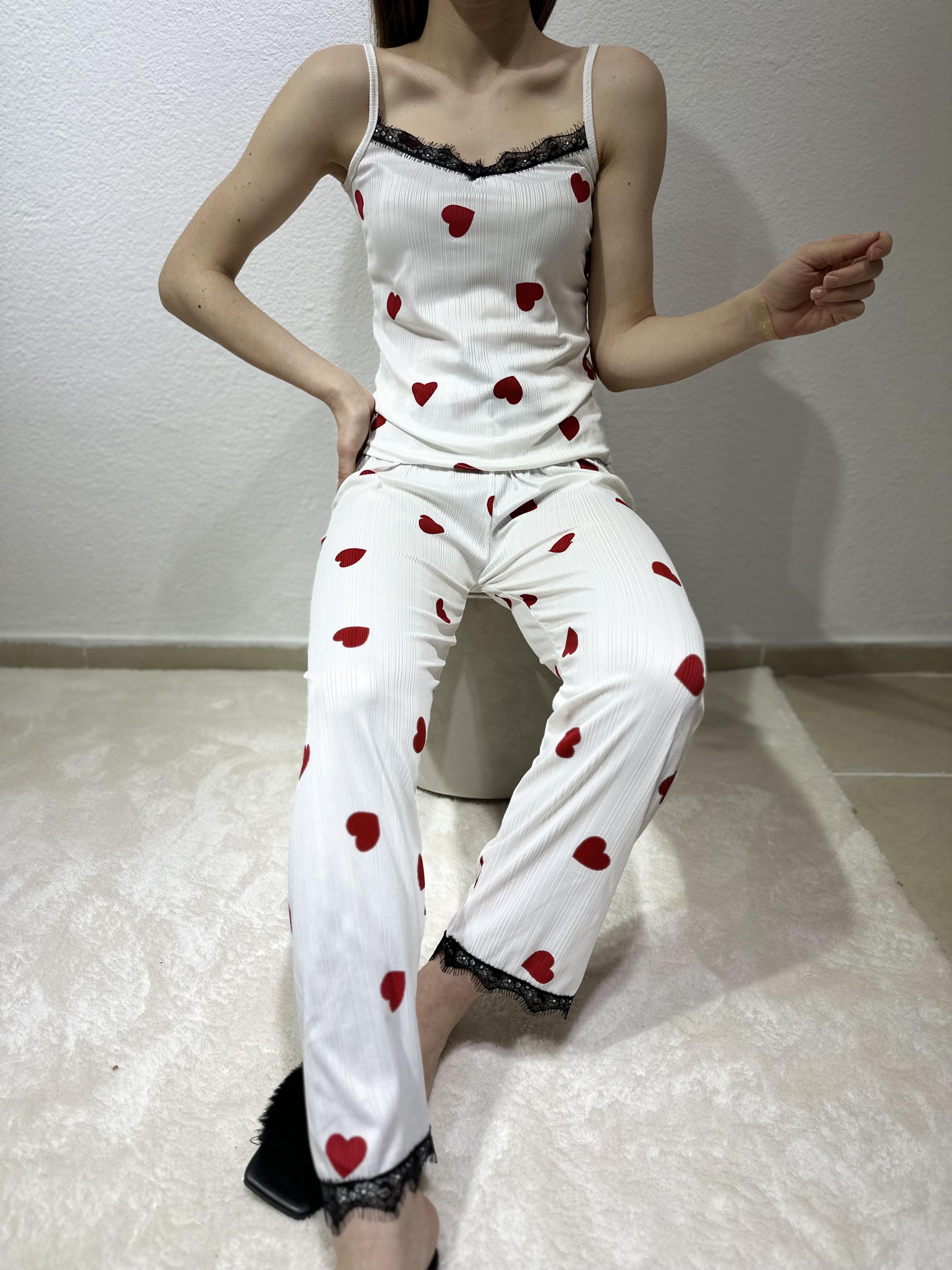 Kalp Desenli İp Askılı Pegasus Pijama Takım Beyaz