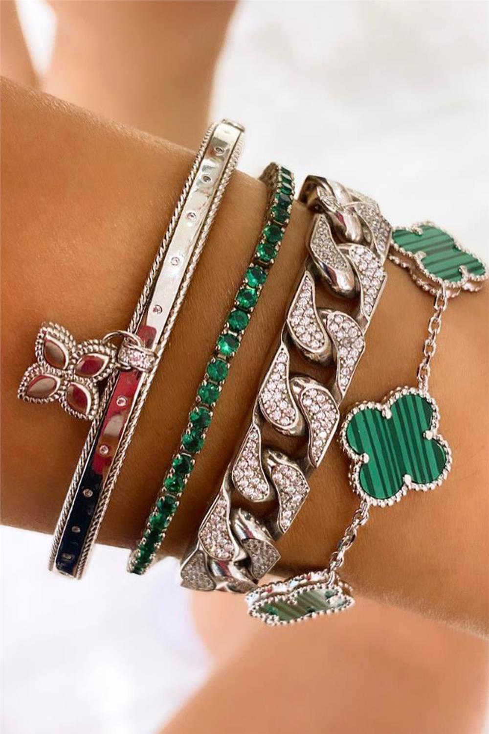 Sallantılı Yonca Kelepçe Bilezik