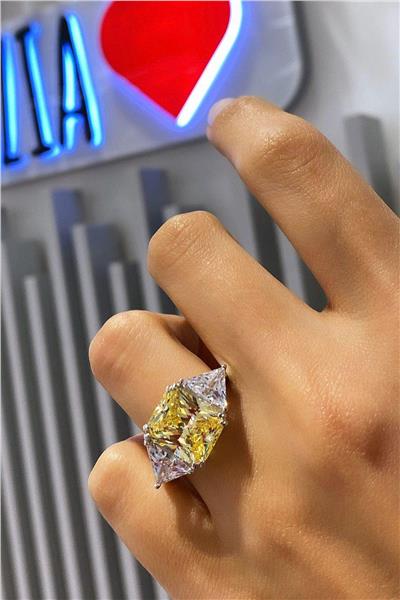 İthal Yellow Quare Tektaş Yüzük