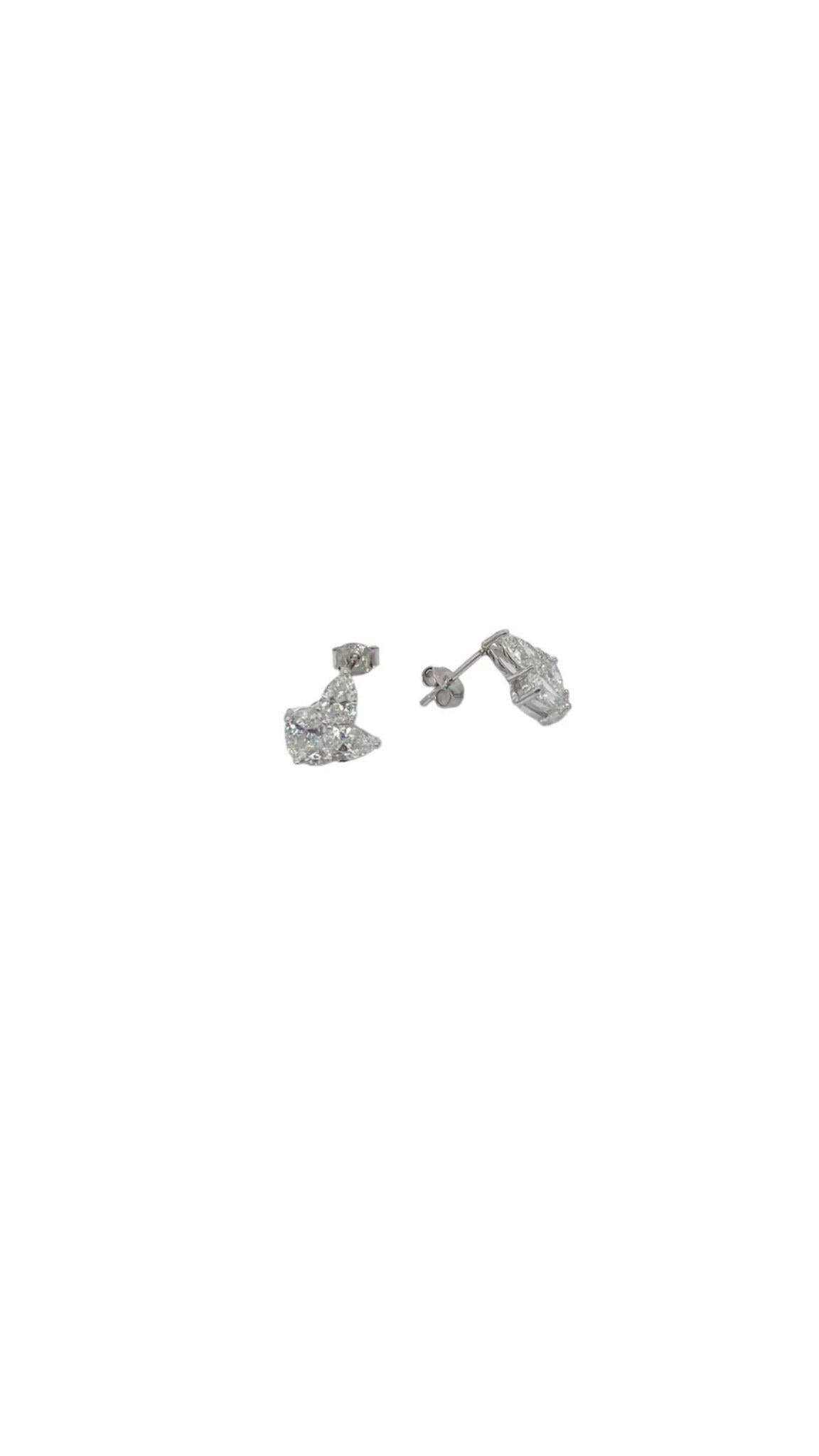 İthal Vip Seri Mozanite Drop Marquise Küpe