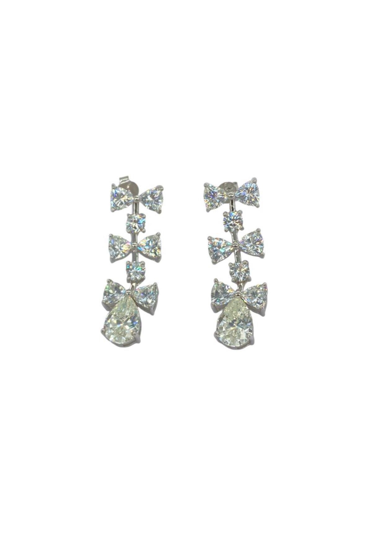 İthal Vip Seri Mozanite Fiyonk Drop Küpe