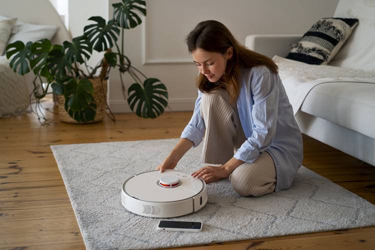 Robot Süpürge Bakımı ve Temizliği Nasıl Yapılır?